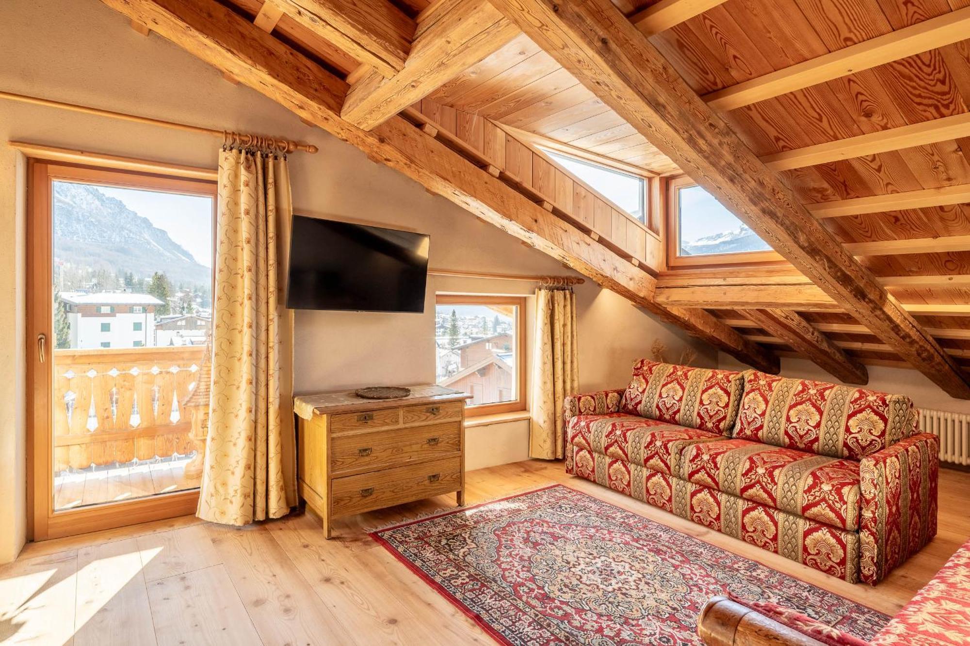 Cortina Lodge Кортина д'Ампецо Екстериор снимка