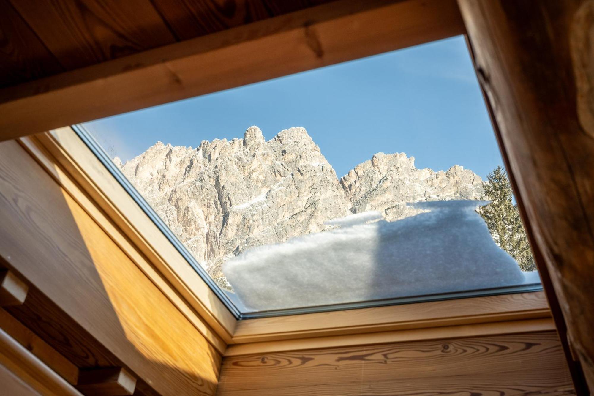 Cortina Lodge Кортина д'Ампецо Екстериор снимка